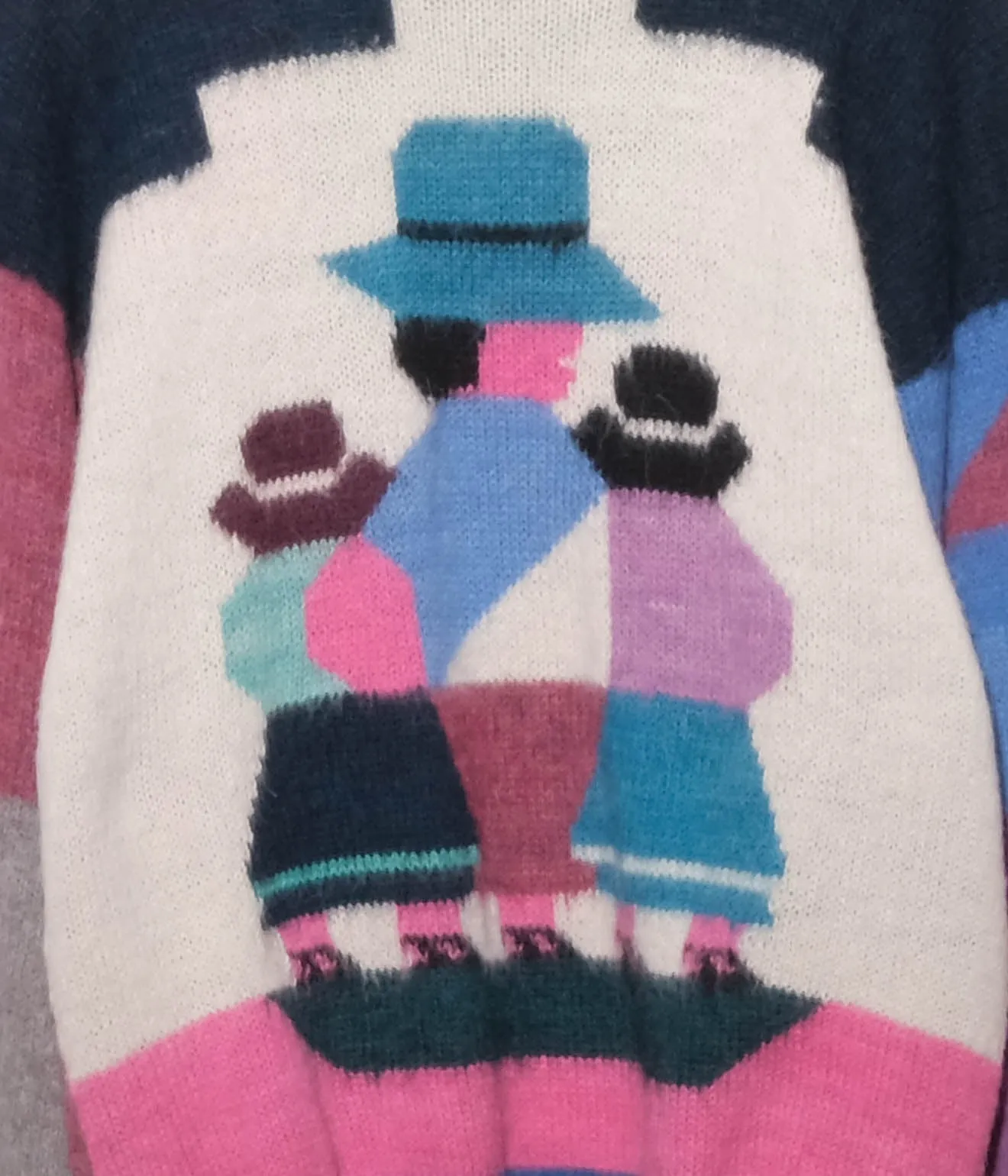 90's Design Sweaters (Multi)