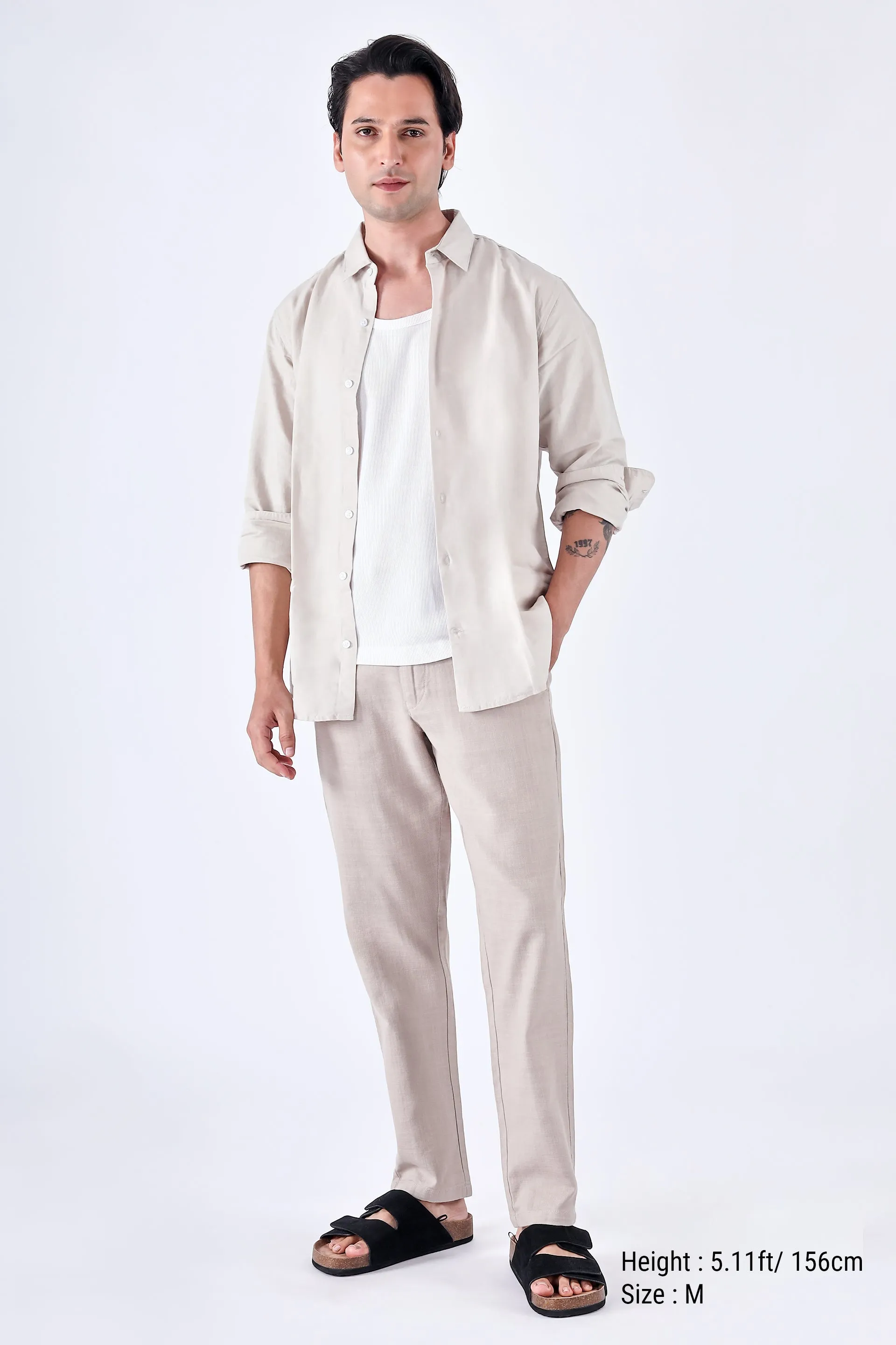 PREMIUM KNITTED TAILORED TROUSER IN LIGHT BEIGE