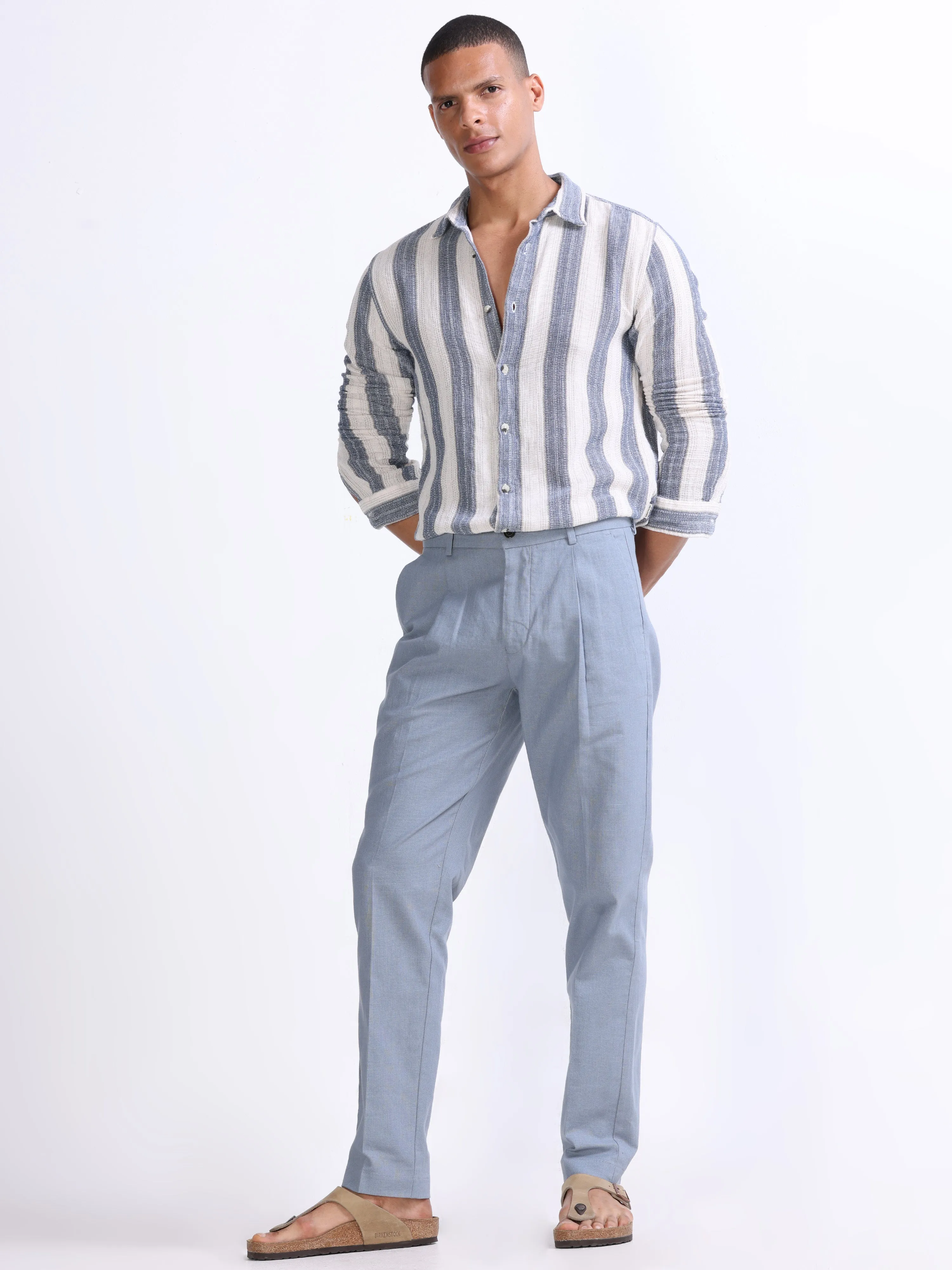 RAW SLUB PLEATED TROUSER IN BLUE