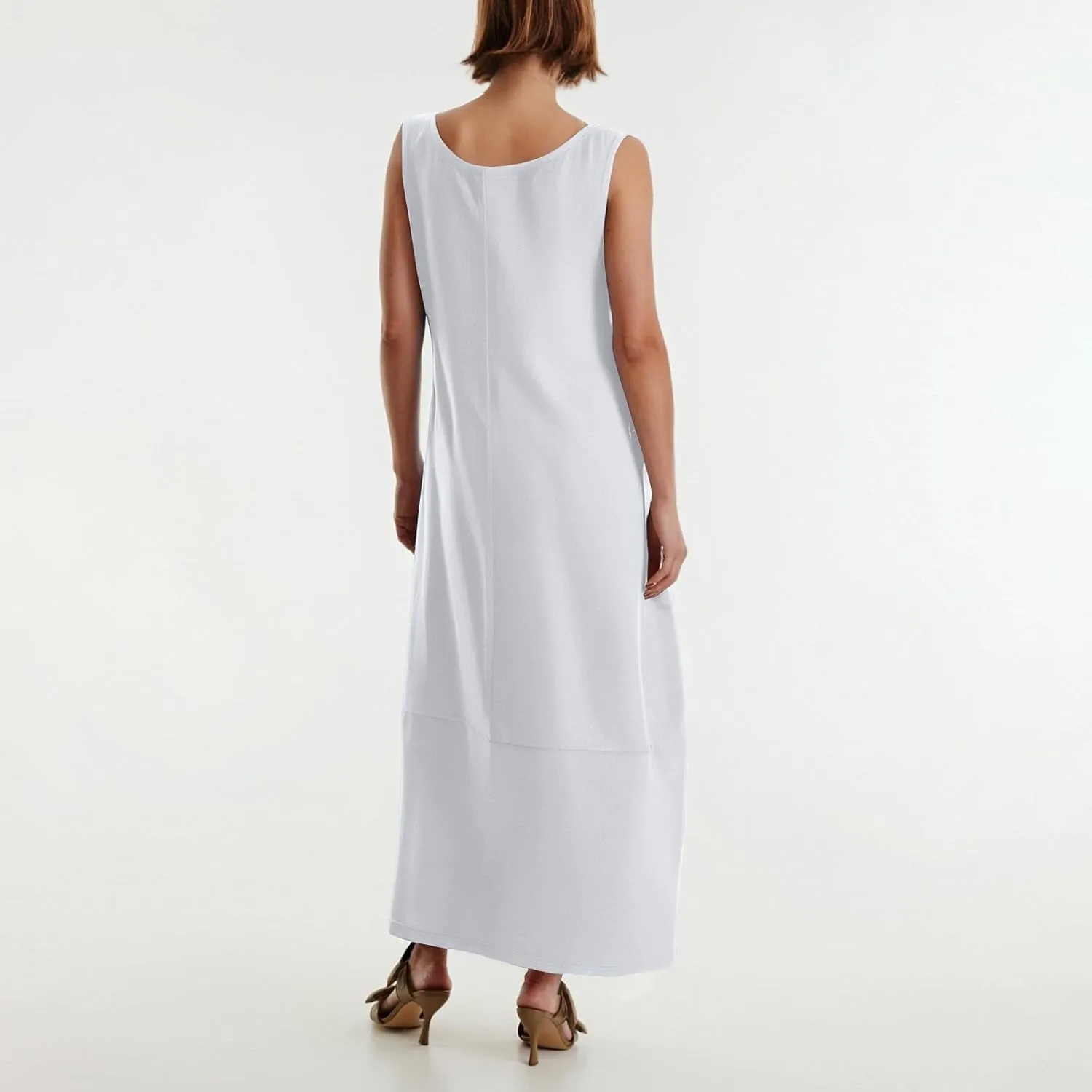 Sun Dresses for Women 2025 Vacation Sleeveless Summer Maxi Dress Floral Print U Neck Beach Dress with Side Pockets