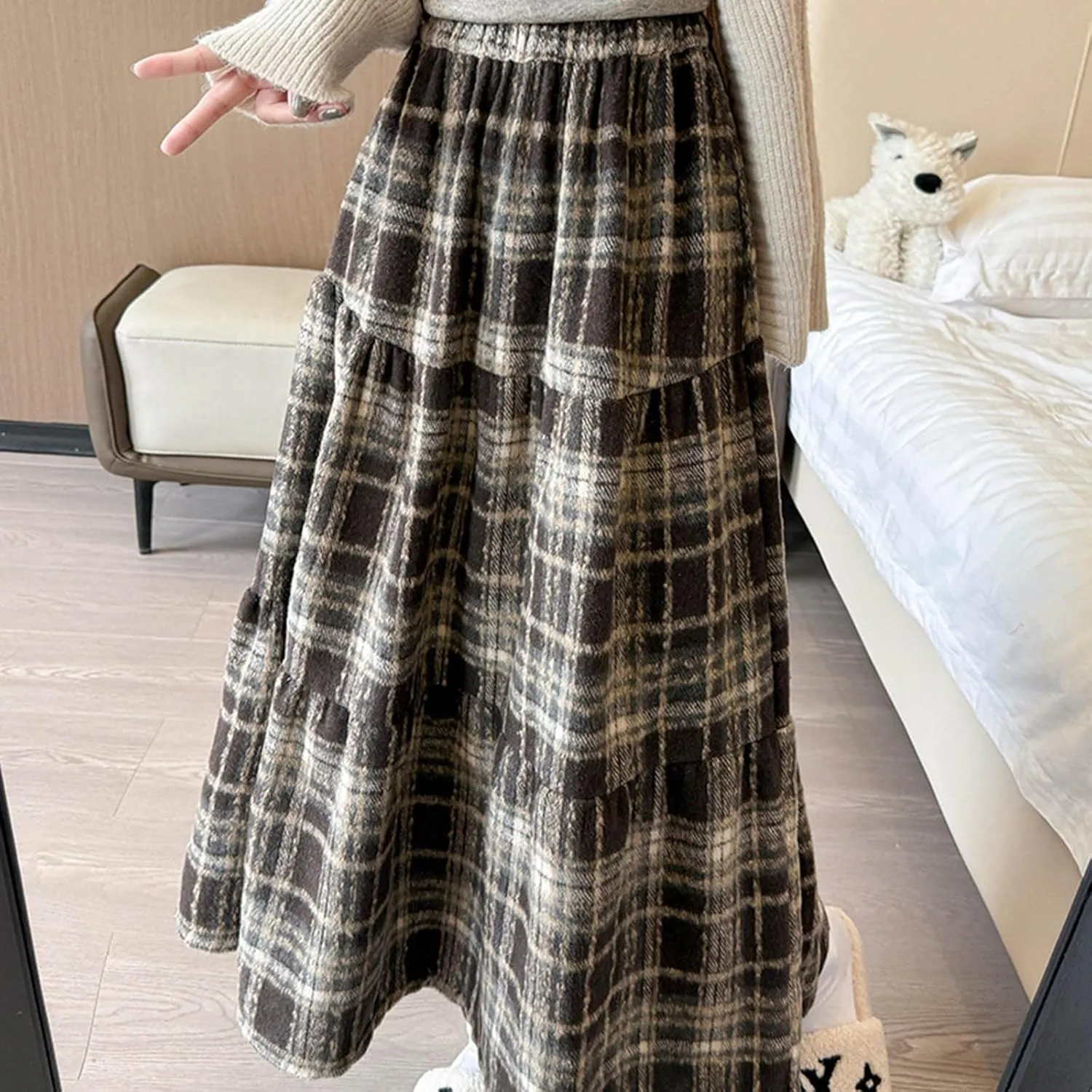 Womens Plaid Skirt Fall Winter Fashion Retro Elastic High Waisted Pleated Skirts Casual Fashion A Line Swing Skirts